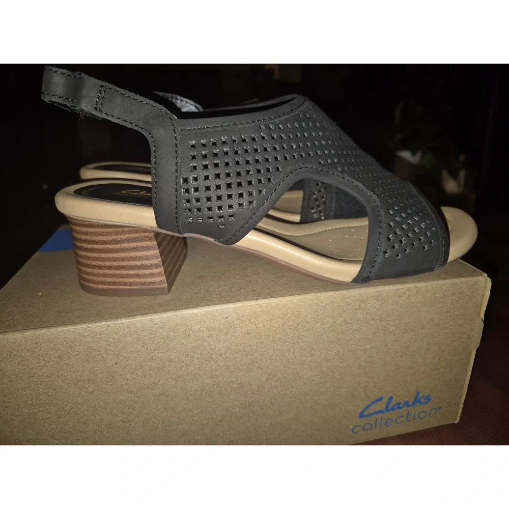 Clarks Size 9W Womens Desiree Sail Black Nubuck Block Heel Sandals Comfort wide